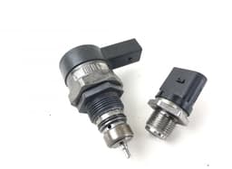 MERCEDES-BENZ 0281002927 A6420740284 0281002985 Fuel pressure regulator set MERCEDES-BENZ ML-CLASS (W164) (2005-2011) — thumbnail 1