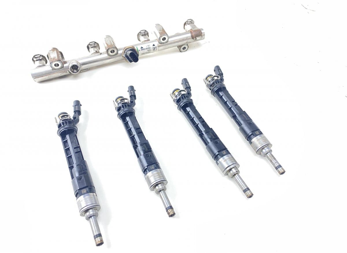 1752600Q0B Fuel injector set NISSAN X-TRAIL (T32_) (10.13-)