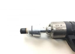 VW 03C906036J 03C906039B Fuel injector set VW PASSAT B6 (3C) (2005-2010) — thumbnail 6