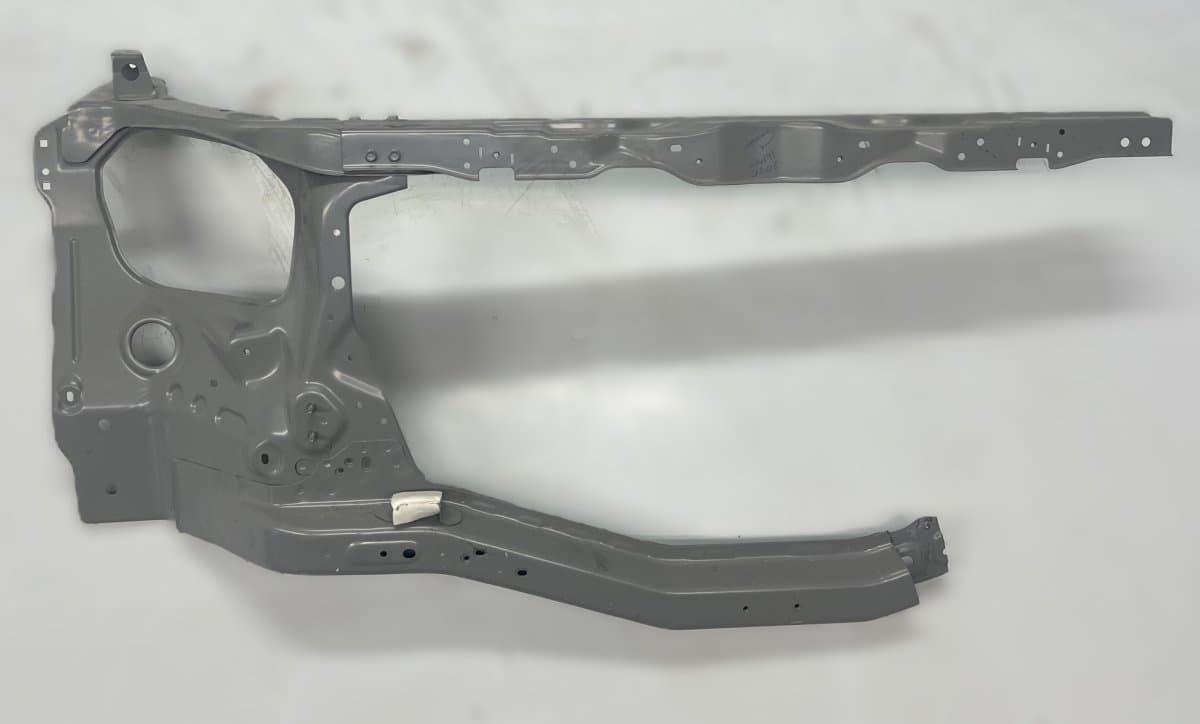 ISUZU 8981032020 Front panel ISUZU D-MAX II (RT) (2012-2019)