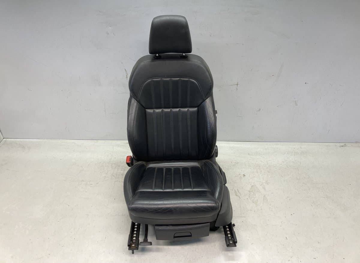 SKODA 5Q4881105M Front seat left SKODA SUPERB III (3V3, 3V5) (2015-2024)