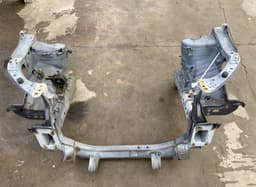 MITSUBISHI 5220D684 5220D683 5256A410 Front panel MITSUBISHI OUTLANDER II (CW, ZG, ZH) (2006-2012) — thumbnail 2