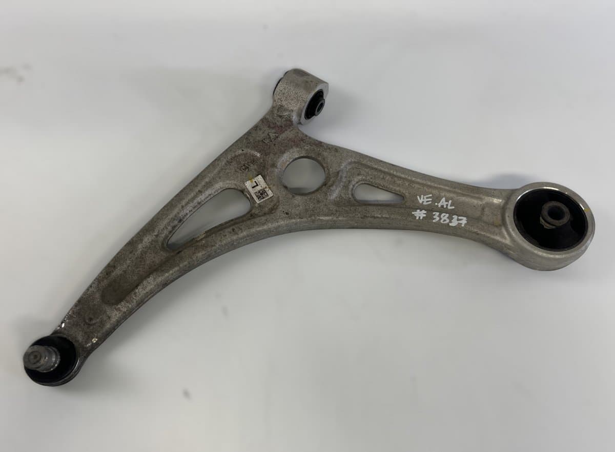 HYUNDAI Front Axle Track Control Arm lower left HYUNDAI NEXO (FE) (2018-)