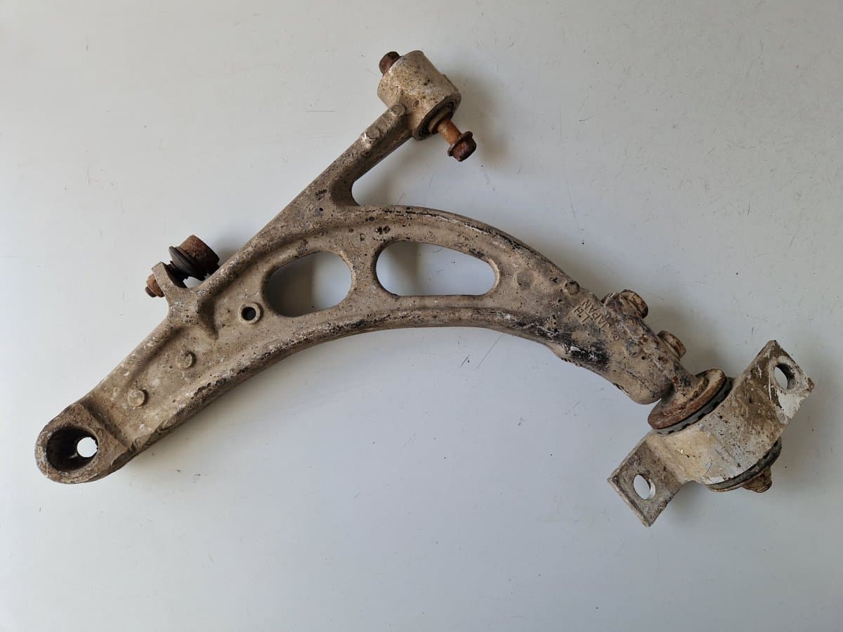 SUBARU 20202FE470 Front Axle Track Control Arm lower left SUBARU IMPREZA (GD, GG) (2000-2008)