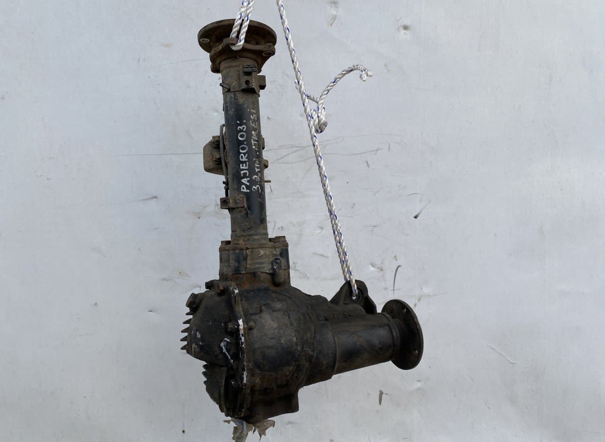 MITSUBISHI MR453792 Front axle Differential MITSUBISHI PAJERO III (V60, V70) (2000-2007)