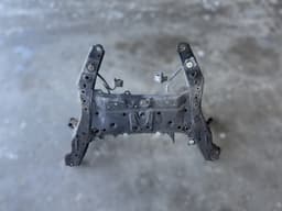 BMW 31116872729 Front Axle Beam BMW X1 (F48) (2014-2022) — thumbnail 2