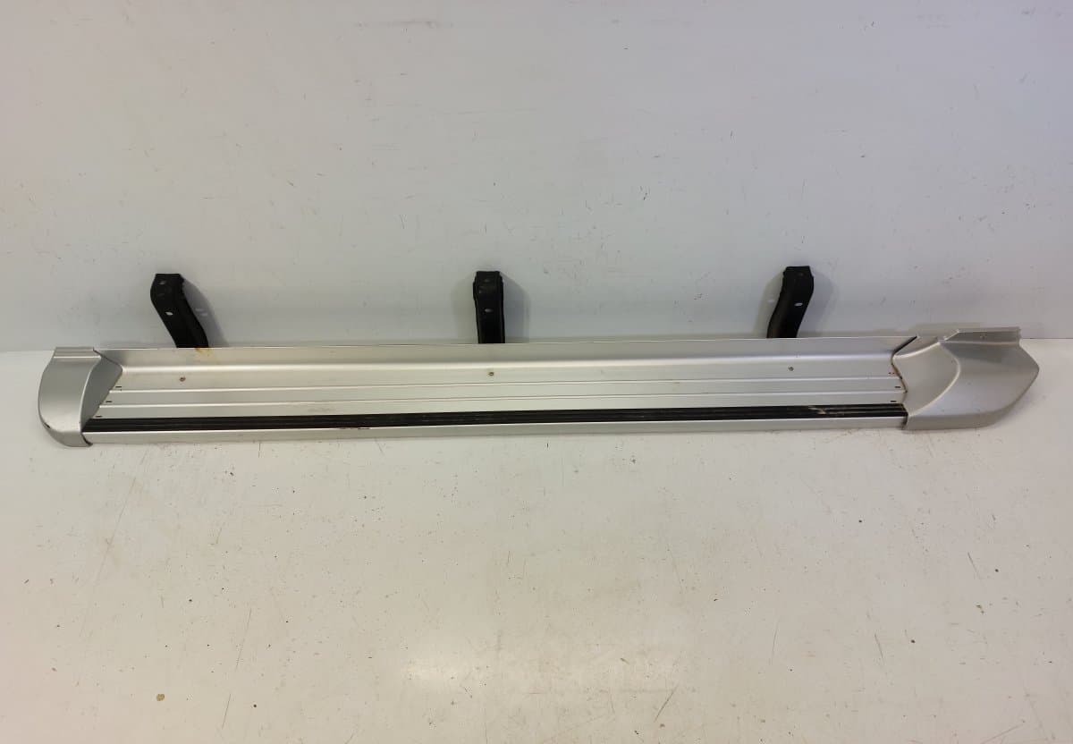 5360A053 Foot / side step left MITSUBISHI L200 V / TRITON (KJ, KK, KL) (2014-2023)