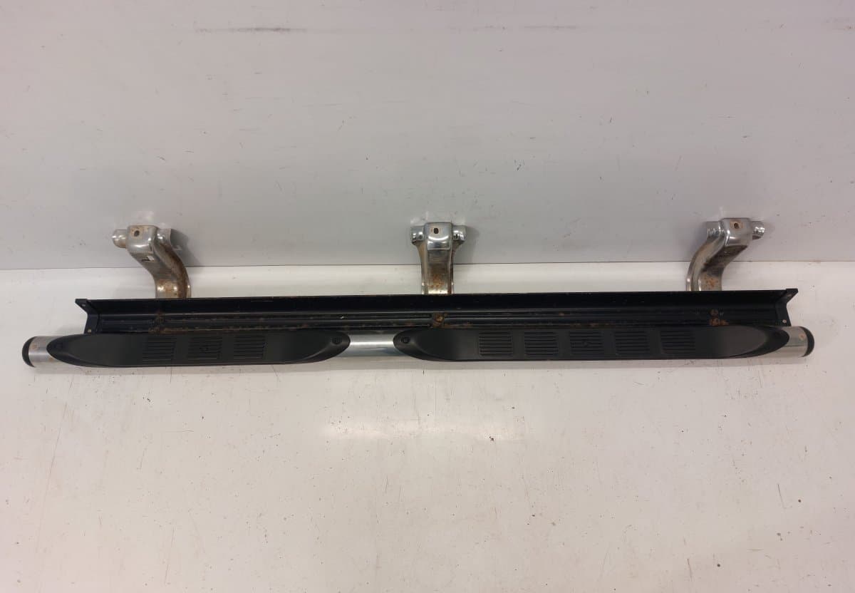 MITSUBISHI Foot / side step right MITSUBISHI L200 V / TRITON (KJ, KK, KL) (2014-2023)