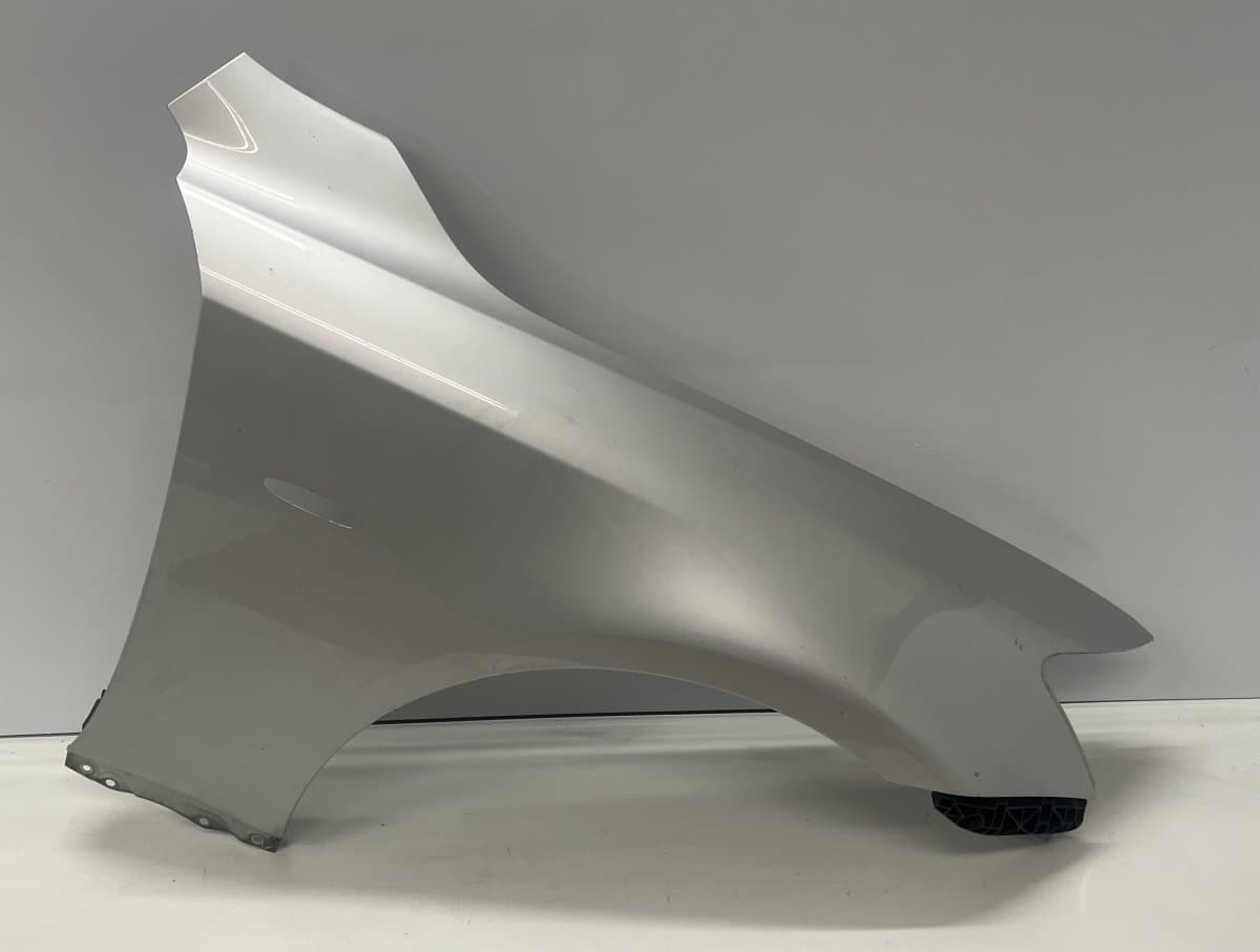 LEXUS 5380153050 Fender Front Right LEXUS IS II (XE20) (2005-2013)
