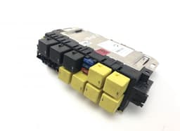 MERCEDES-BENZ 05045117 Fuse box MERCEDES-BENZ SL-CLASS (R230) (2001-2012) — thumbnail 1