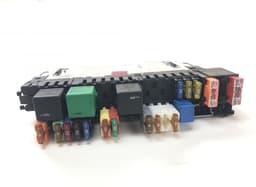 MERCEDES-BENZ 10091518 Fuse box MERCEDES-BENZ SL-CLASS (R230) (2001-2012) — thumbnail 2