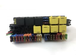 MERCEDES-BENZ 05045117 Fuse box MERCEDES-BENZ SL-CLASS (R230) (2001-2012) — thumbnail 2