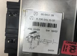 MERCEDES-BENZ 10091518 Fuse box MERCEDES-BENZ SL-CLASS (R230) (2001-2012) — thumbnail 4