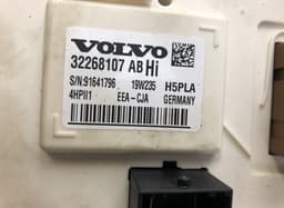 VOLVO 36003252 Fuse box VOLVO XC40 / EX40 / EC40 (536, 539) (2017-) — thumbnail 3