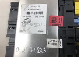 MERCEDES-BENZ 05045117 Fuse box MERCEDES-BENZ SL-CLASS (R230) (2001-2012) — thumbnail 4
