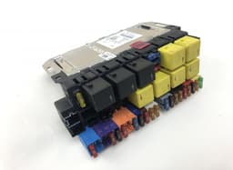 MERCEDES-BENZ 05045117 Fuse box MERCEDES-BENZ SL-CLASS (R230) (2001-2012) — thumbnail 1