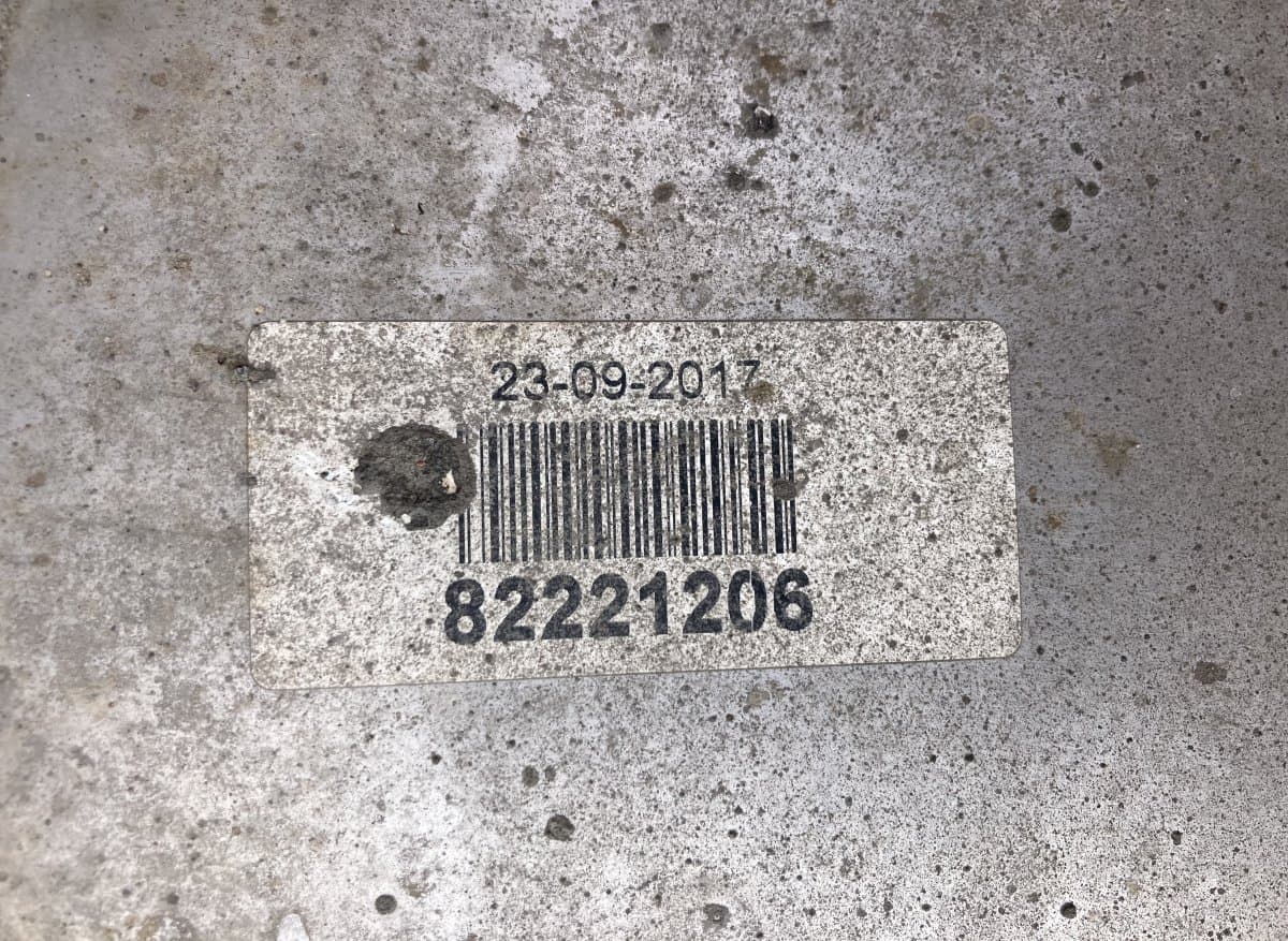 VOLVO 82221206 Exhaust rear silencer (muffler) VOLVO S90 / V90 (2016-)