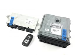 BMW 0281017975 Engine Control Unit / module (ECU) BMW 5 (F10, F11) (2010-2017) — thumbnail 1