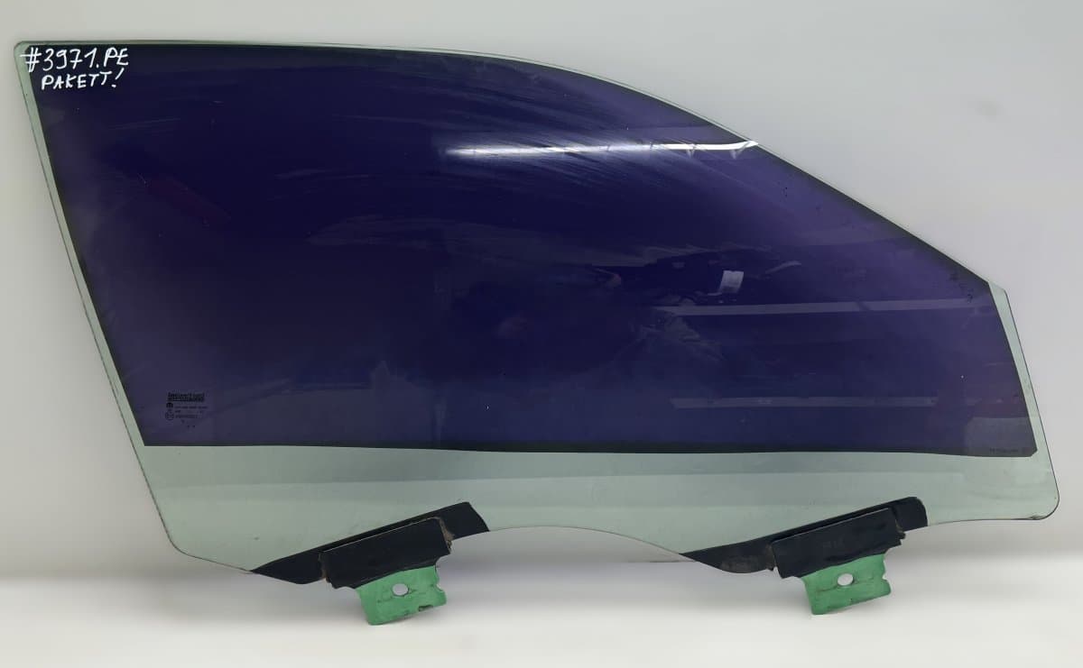 68068668AA Door window glass front right CHRYSLER 300C II (2010-2023)