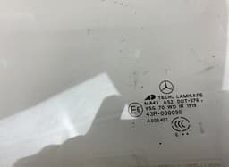 MERCEDES-BENZ A1647200720 Door window glass front left MERCEDES-BENZ ML-CLASS (W164) (2005-2011) — thumbnail 2