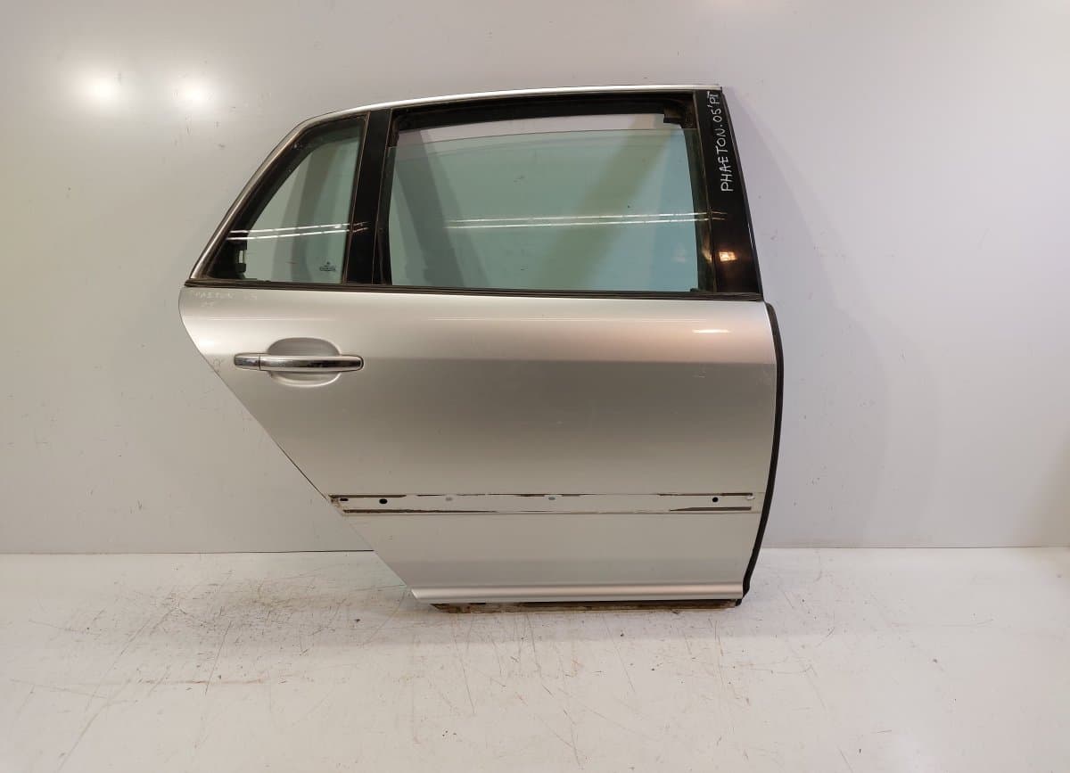 Door Rear Right VW PHAETON (3D) (2002-2016)
