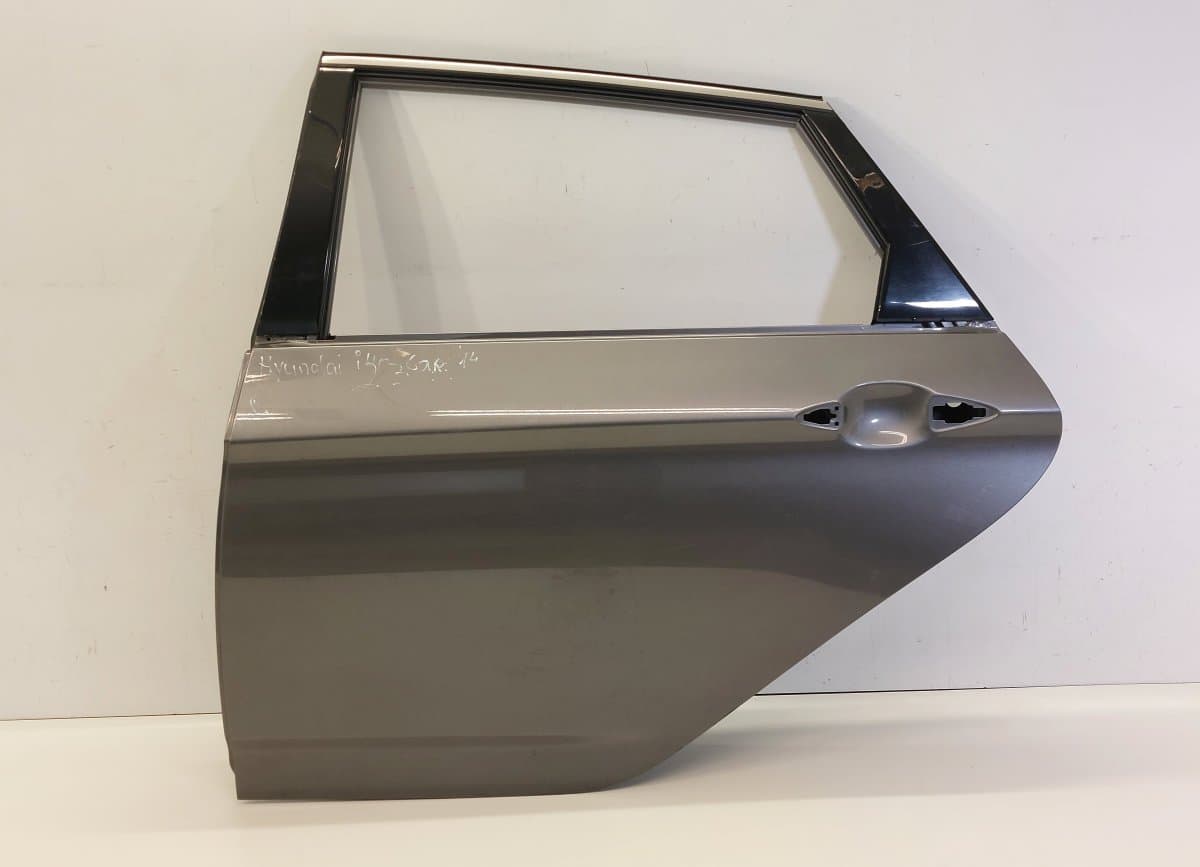 770033Z000 Door Rear Left HYUNDAI i40 (VF) (2011-2019)