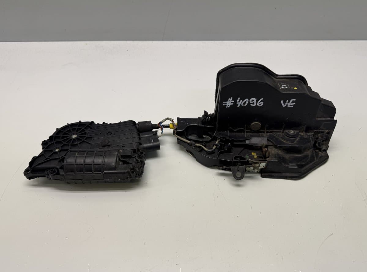 BMW 51217315019 7315019 Door Lock Front Left BMW X5 (E70) (2007-2013)