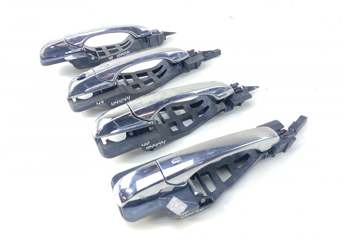 JEEP 68083849AD 68083852AD 55113686AG 68078959AE Door handle exterior set JEEP GRAND CHEROKEE IV (WK, WK2) (2010-2021)