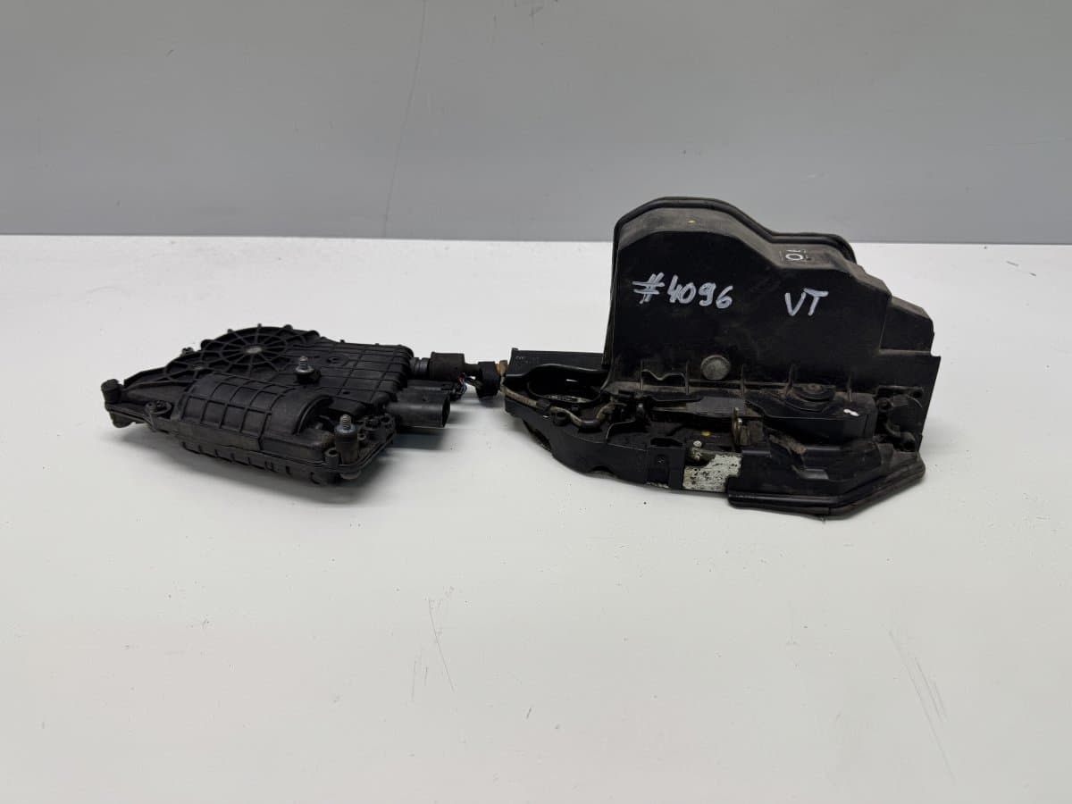 BMW 51227315023 7315023 Door Lock Rear Left BMW X5 (E70) (2007-2013)