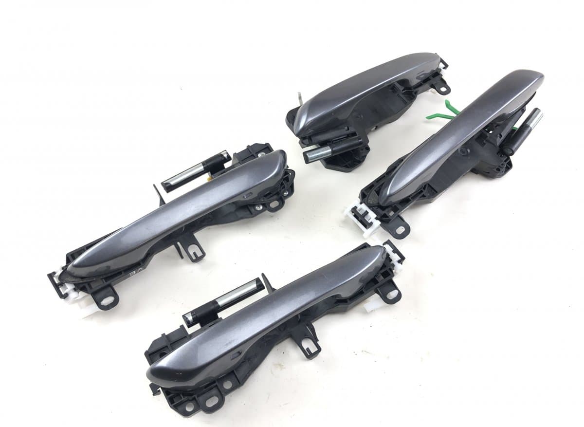 LEXUS 6922033071 Door Handle Exterior Front Right LEXUS ES VII (2018-)