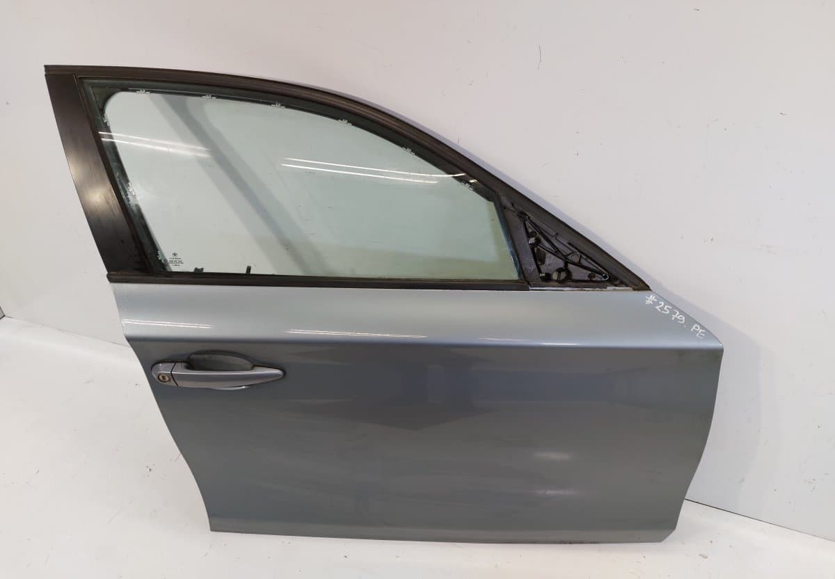 BMW 41517191012 Door Front Right BMW 1 (E81, E82, E87, E88) (2003-2013)