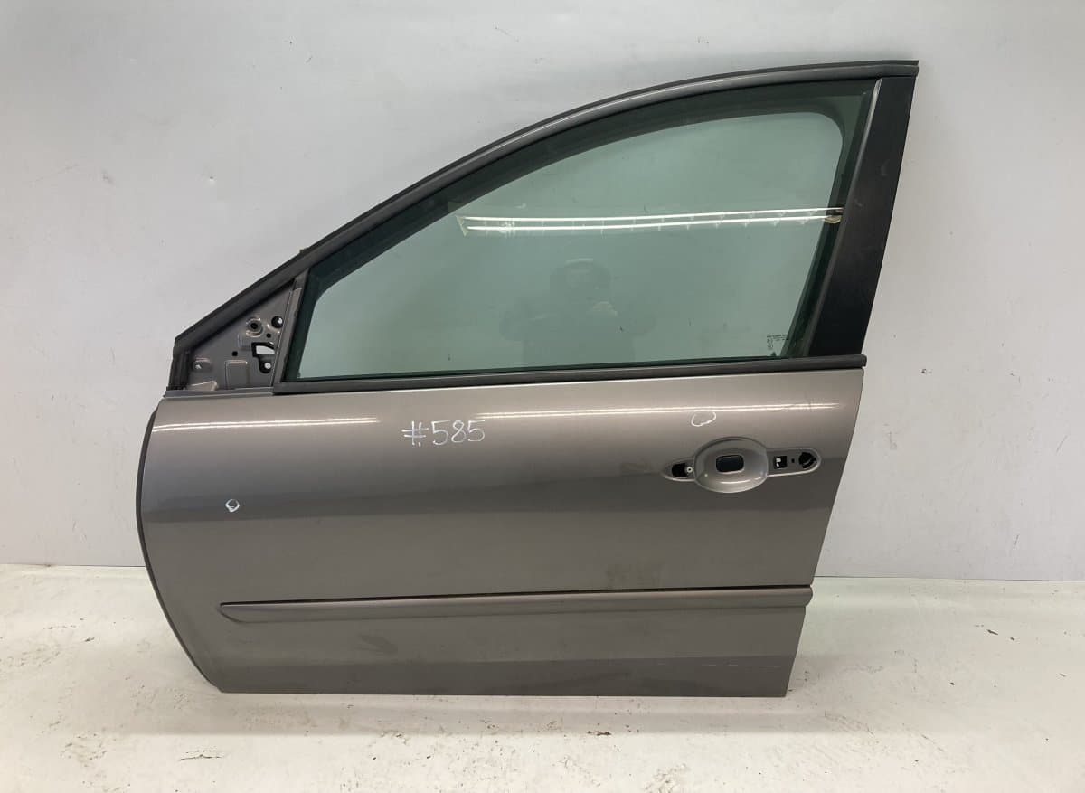 801010025R Door Front Left RENAULT LAGUNA III (2007-2015)