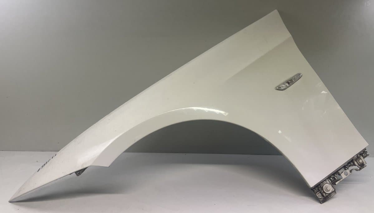 BMW 41357168987 Fender Front Left BMW 3 (E90, E91, E92, E93) (2005-2011)