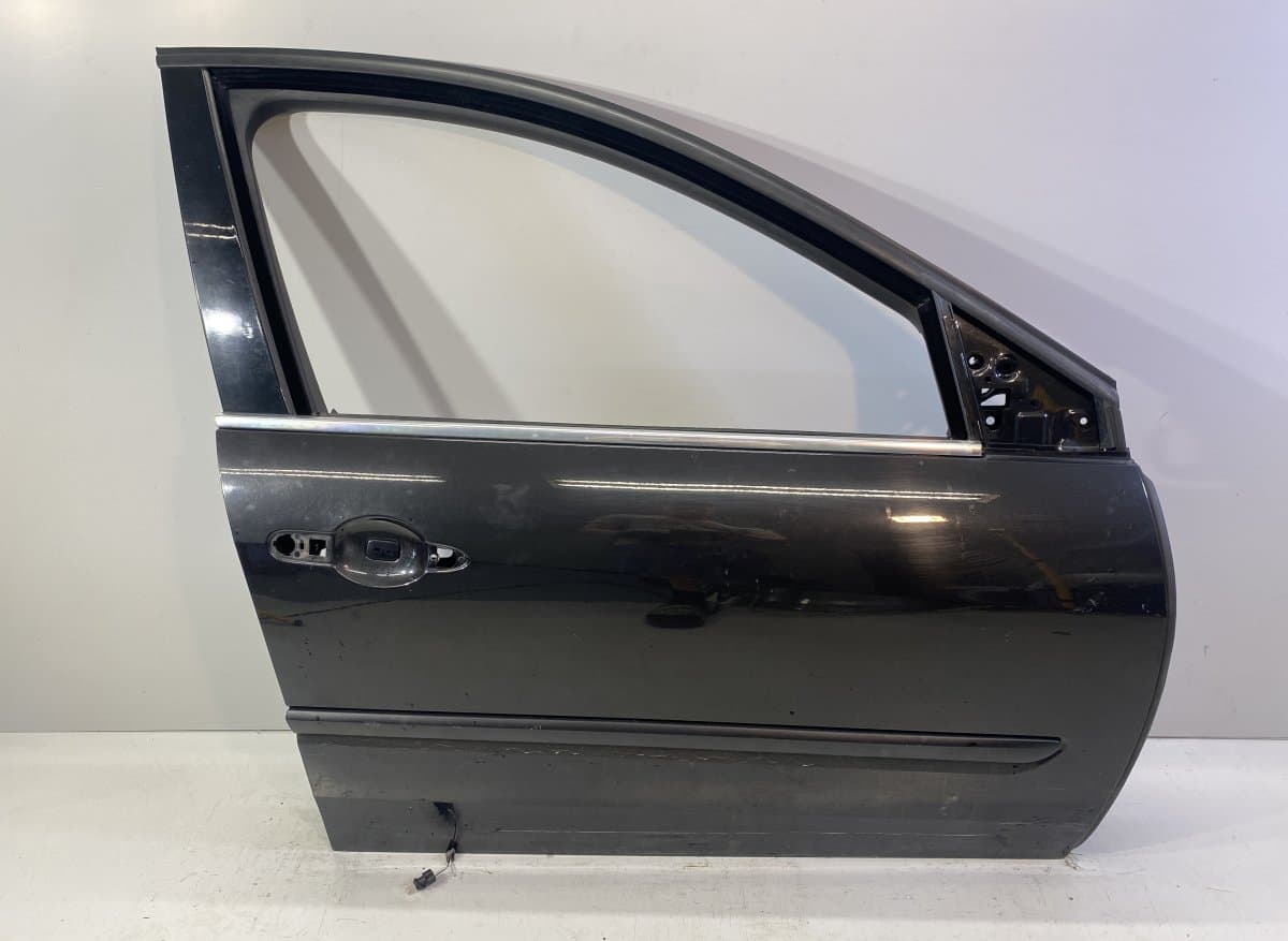 Door Front Right RENAULT LAGUNA III (2007-2015)