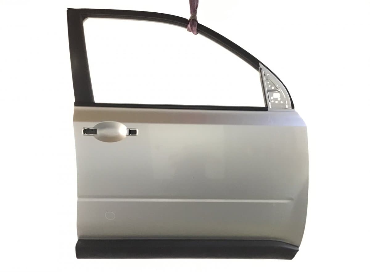 Door Front Right NISSAN X-TRAIL II (T31) (2007-2013)