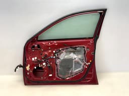 LEXUS 6700153040 Door Front Right LEXUS IS II (XE20) (2005-2013) — thumbnail 2