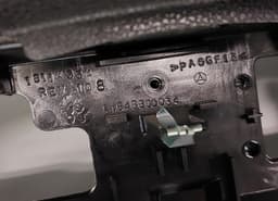 MERCEDES-BENZ A1646800387 A1646800034 A1648302154S A1648313946 A1648313746 A2515405935 Dashboard MERCEDES-BENZ ML-CLASS (W164) (2005-2011) — thumbnail 9