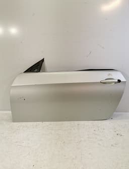 BMW Door Front Left BMW 3 (E90, E91, E92, E93) (2005-2011) — thumbnail 1