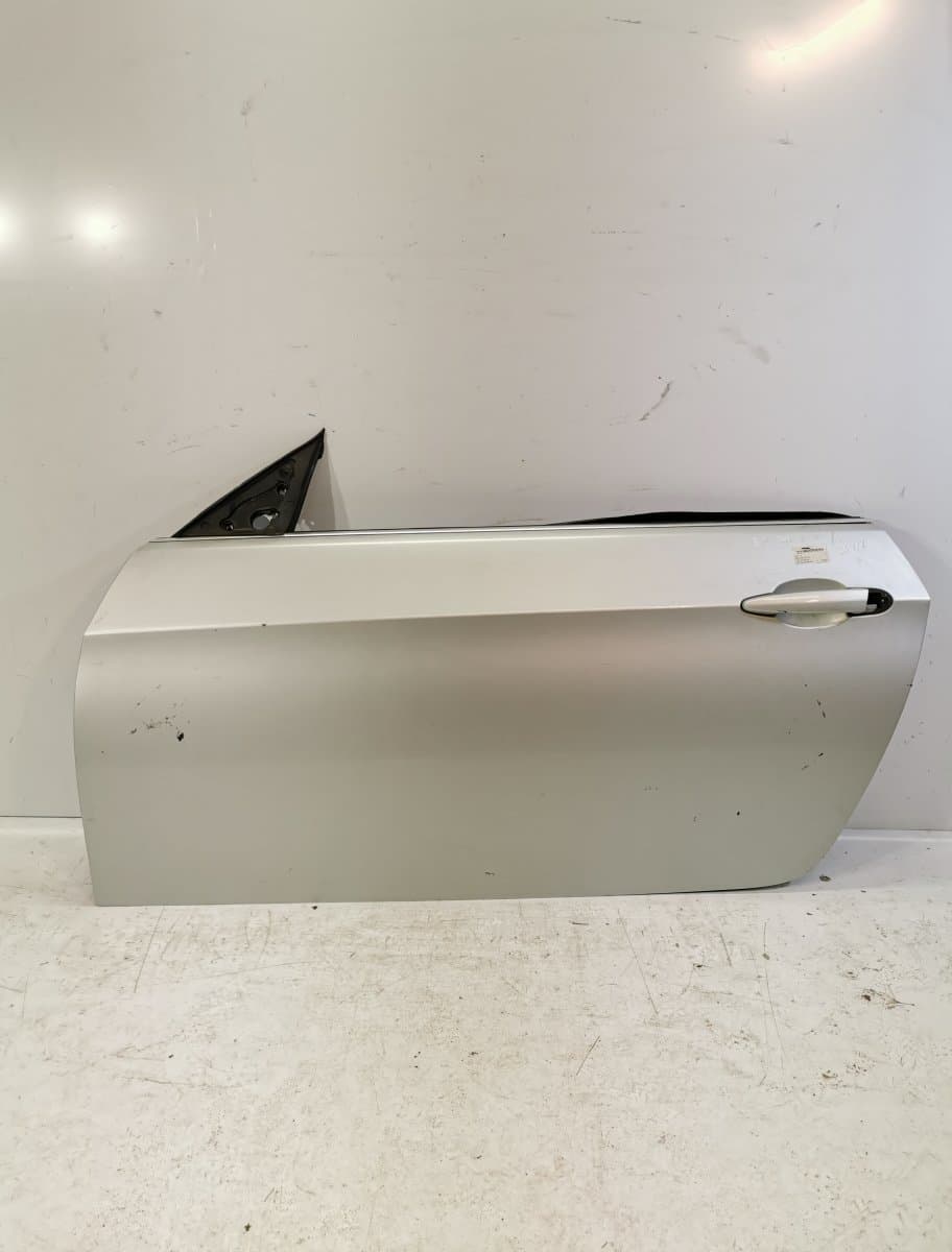 BMW Door Front Left BMW 3 (E90, E91, E92, E93) (2005-2011)