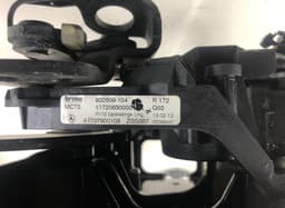 MERCEDES-BENZ A1727900103 A1727900003 Convertible top bracket left MERCEDES-BENZ SLK (R172) (2011-2020) — thumbnail 9