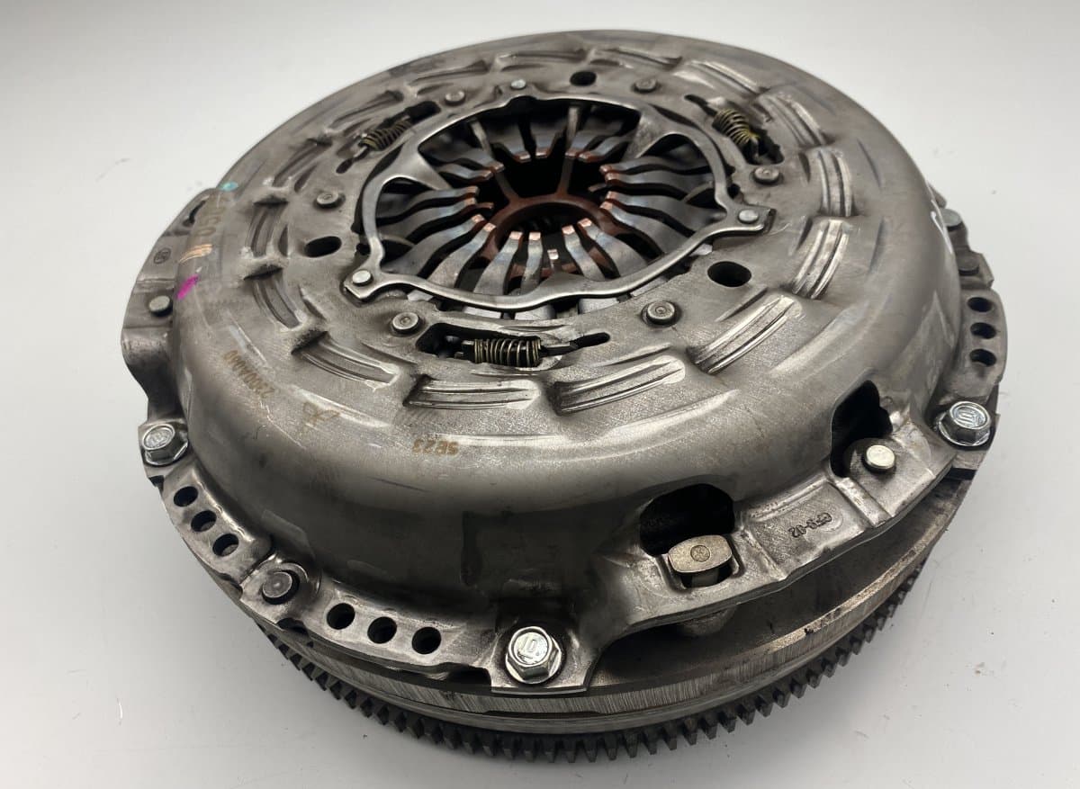 MITSUBISHI 1120A295 2300A060 Clutch set MITSUBISHI L200 V / TRITON (KJ, KK, KL) (2014-2023)