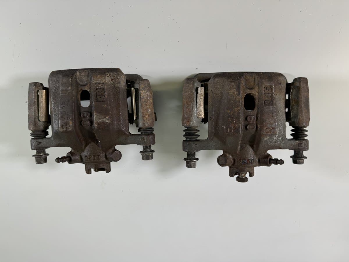 Brake caliper rear right MITSUBISHI LANCER (CS, CT) (2000-2013)
