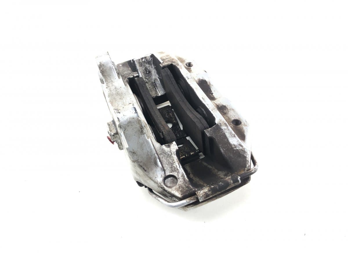 C2C11647 Brake caliper Front left JAGUAR XJ (X350, X358) (2003-2009)