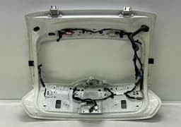 VOLVO 31457727 Bootlid / tailgate VOLVO V40 (2012-2019) — thumbnail 3