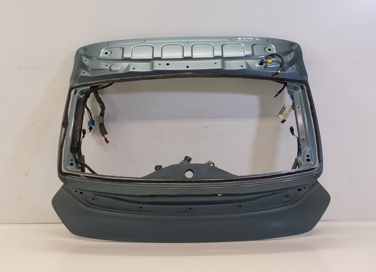 31457727 Bootlid / tailgate VOLVO V40 (2012-2019)