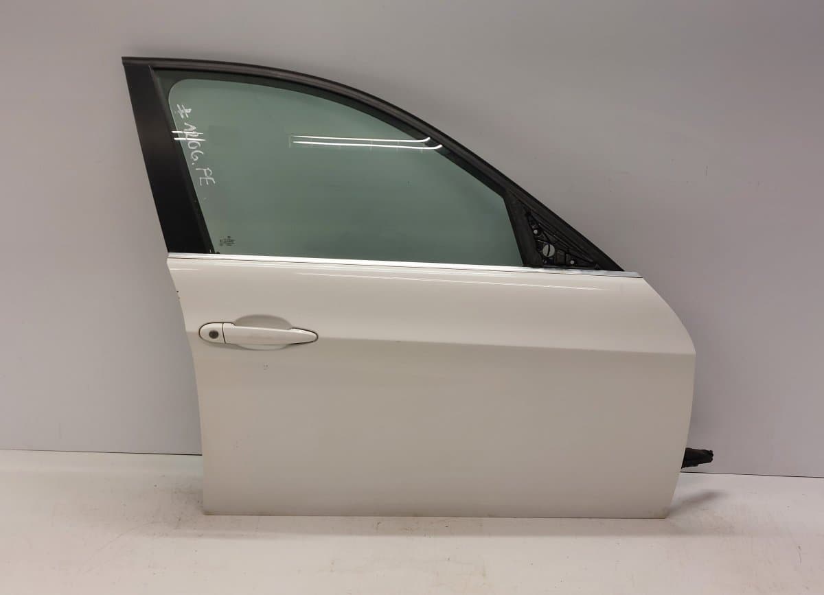 BMW 41007203644 41515A2A386 Door Front Right BMW 3 (E90, E91, E92, E93) (2005-2011)