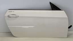 BMW 41517200570 7200570 Door Front Right BMW 3 (E90, E91, E92, E93) (2005-2011) — thumbnail 1