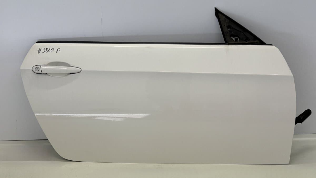 BMW 41517200570 7200570 Door Front Right BMW 3 (E90, E91, E92, E93) (2005-2011)