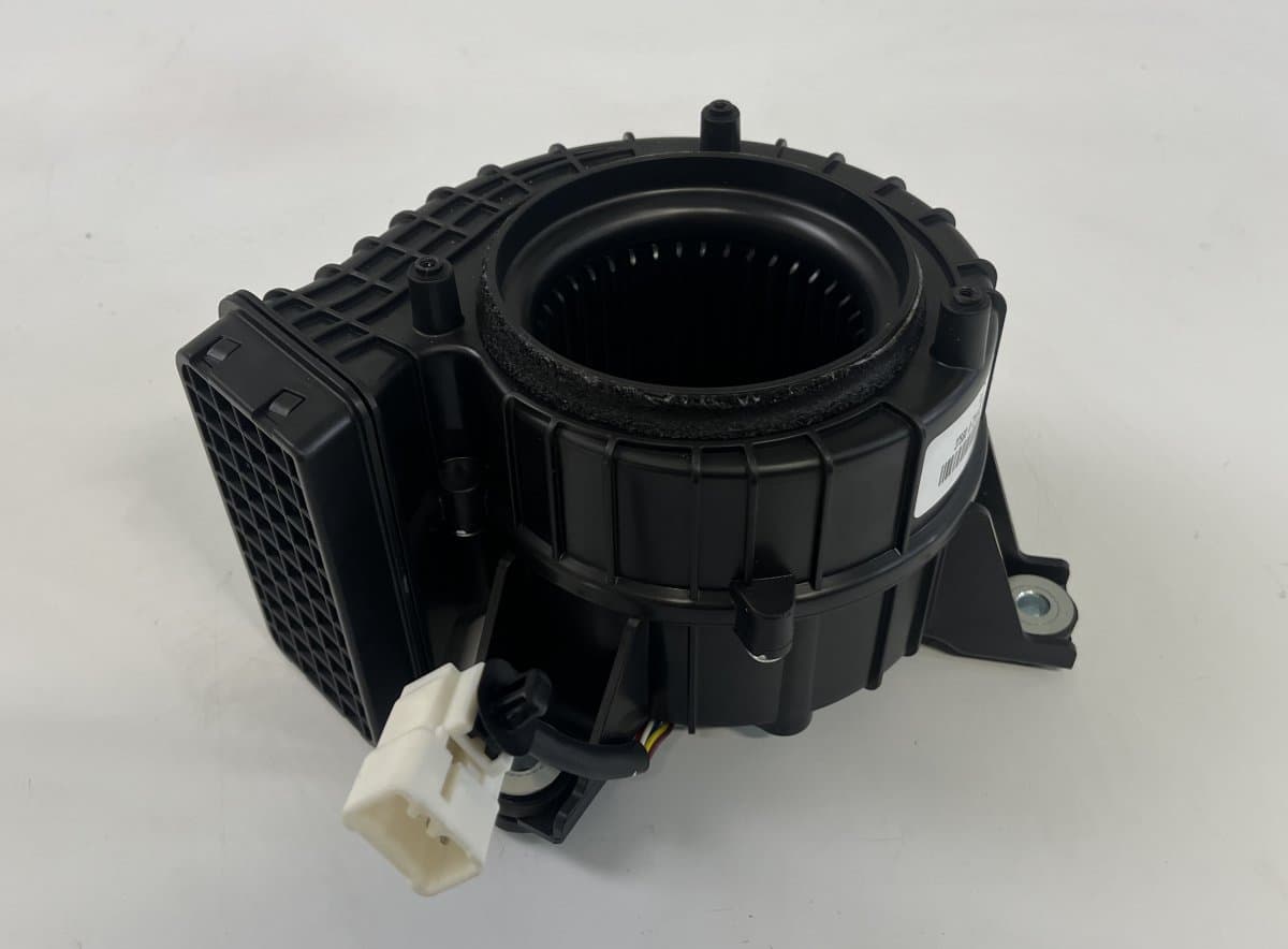 HYUNDAI 37580M5000 Battery cooling fan HYUNDAI NEXO (FE) (2018-)