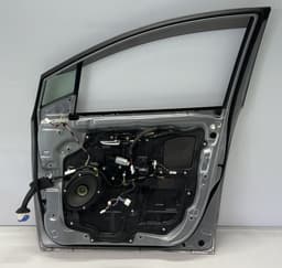MAZDA C5Y35802XE Door Front Right MAZDA 5 (CW) (2010-2018) — thumbnail 2